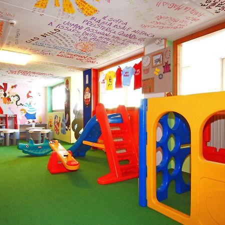 Sport Hotel Pampeago Tesero Bagian luar foto