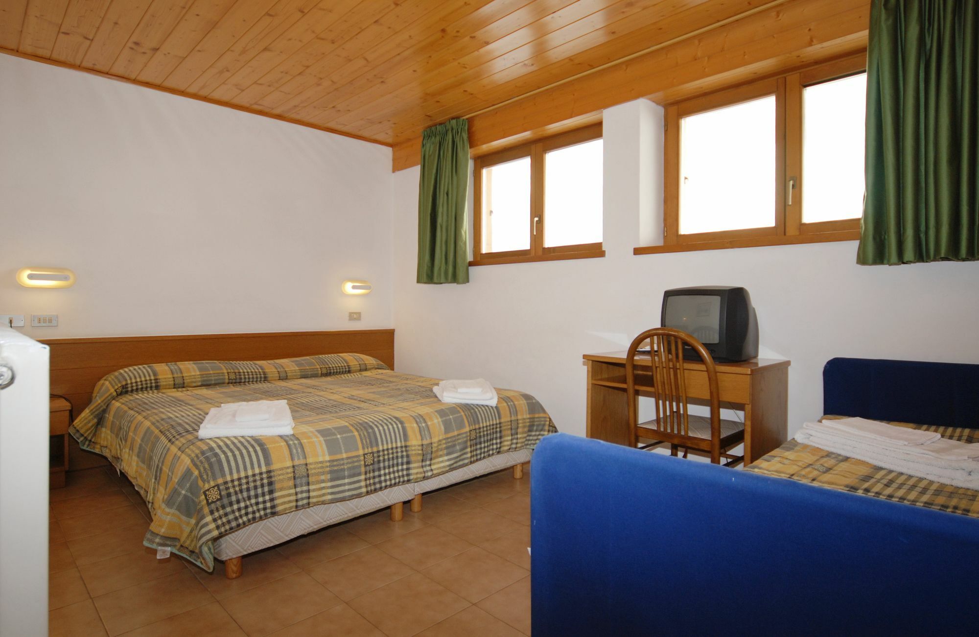 Sport Hotel Pampeago Tesero Bagian luar foto